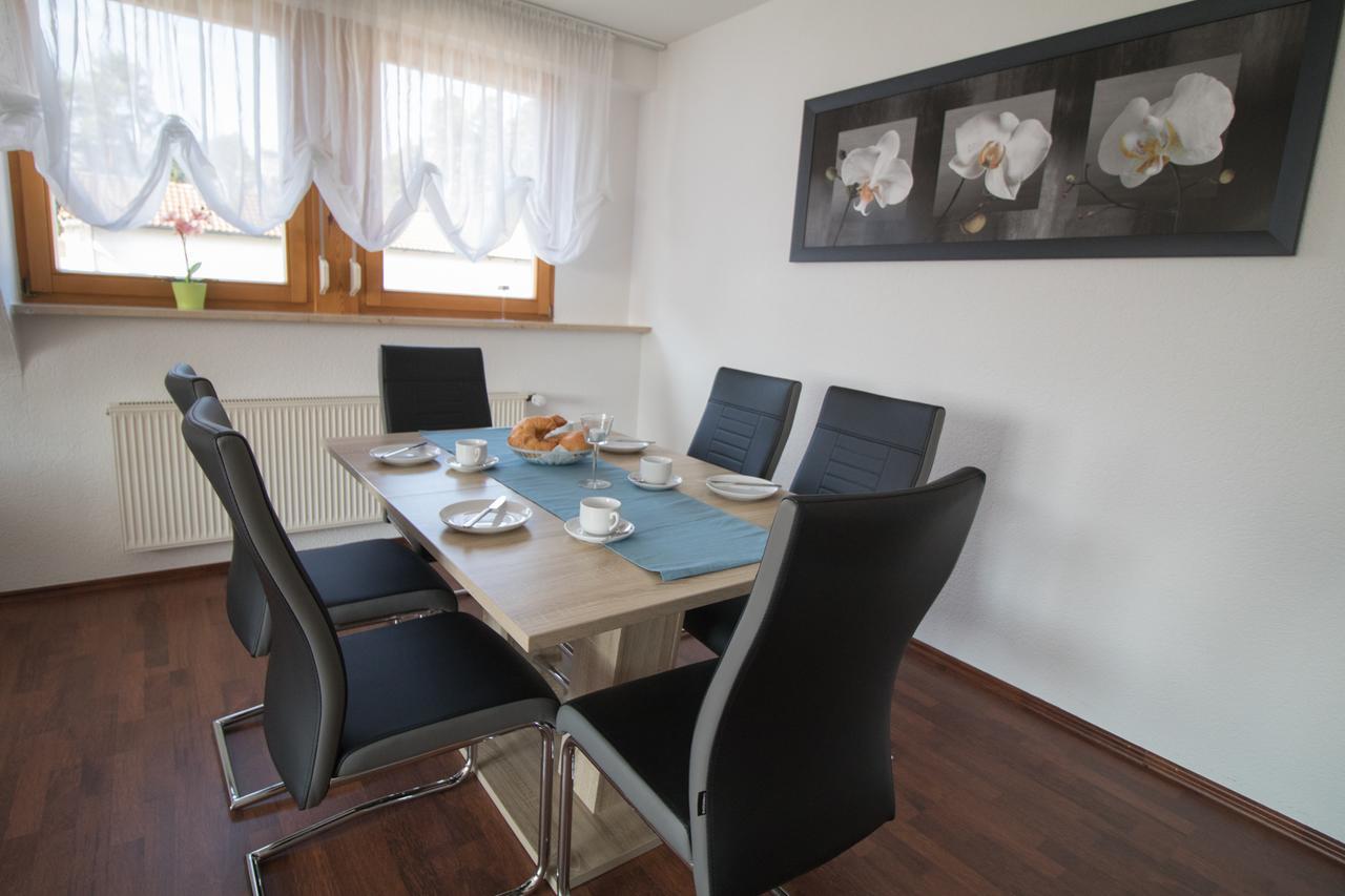 Schwanstetten Ferienwohnung Weiher - Naehe Nuernberg / Messe מראה חיצוני תמונה