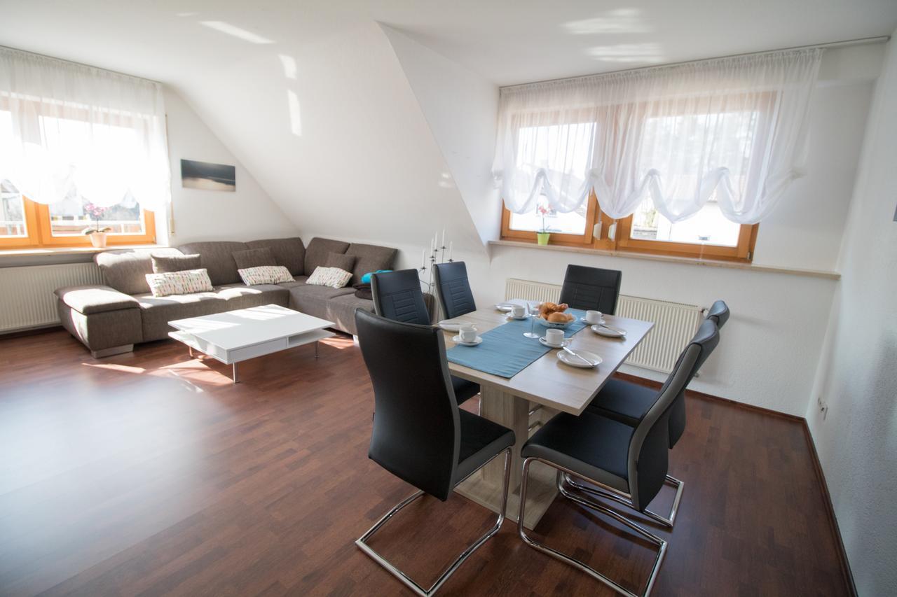 Schwanstetten Ferienwohnung Weiher - Naehe Nuernberg / Messe מראה חיצוני תמונה