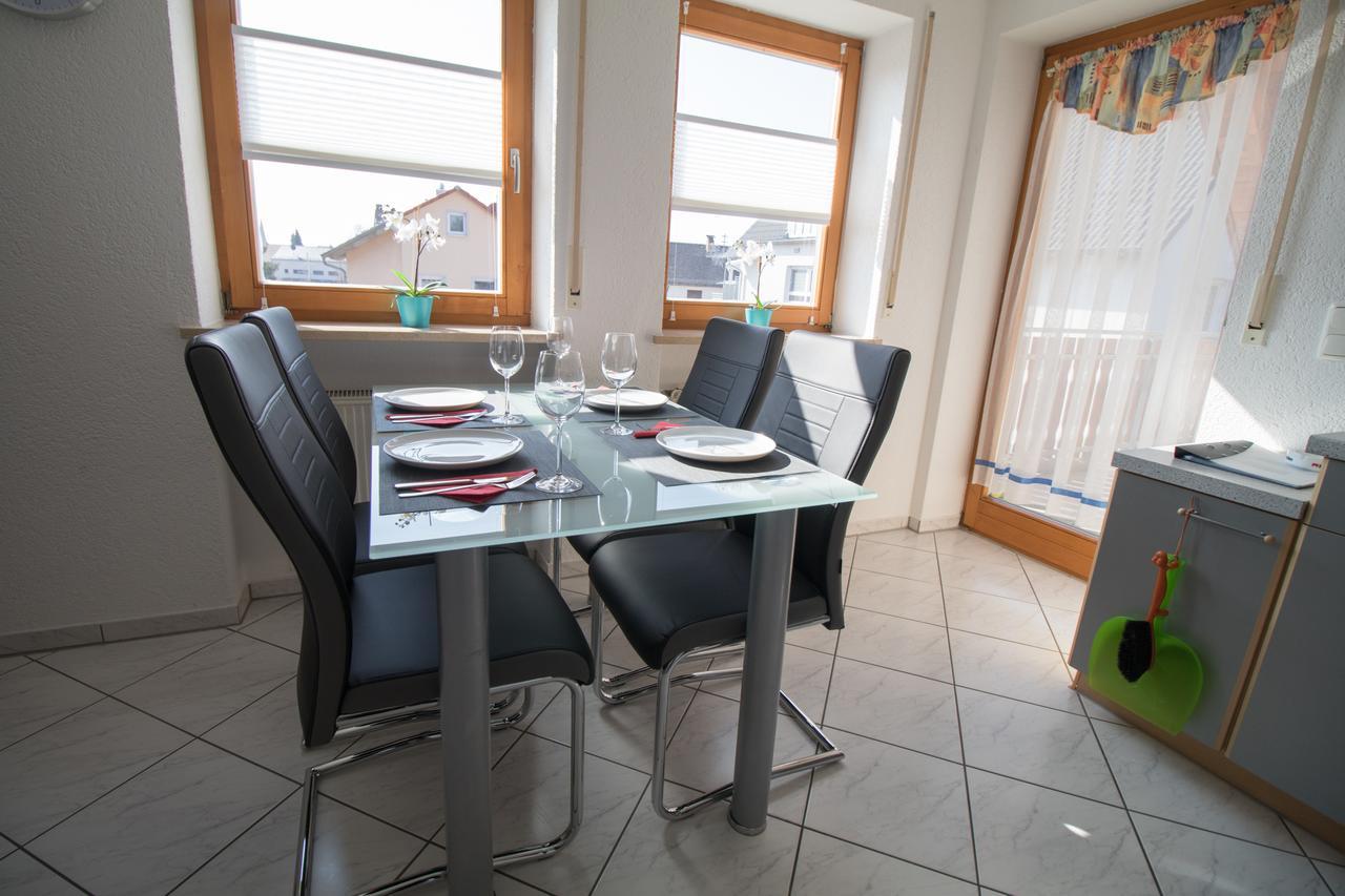 Schwanstetten Ferienwohnung Weiher - Naehe Nuernberg / Messe מראה חיצוני תמונה